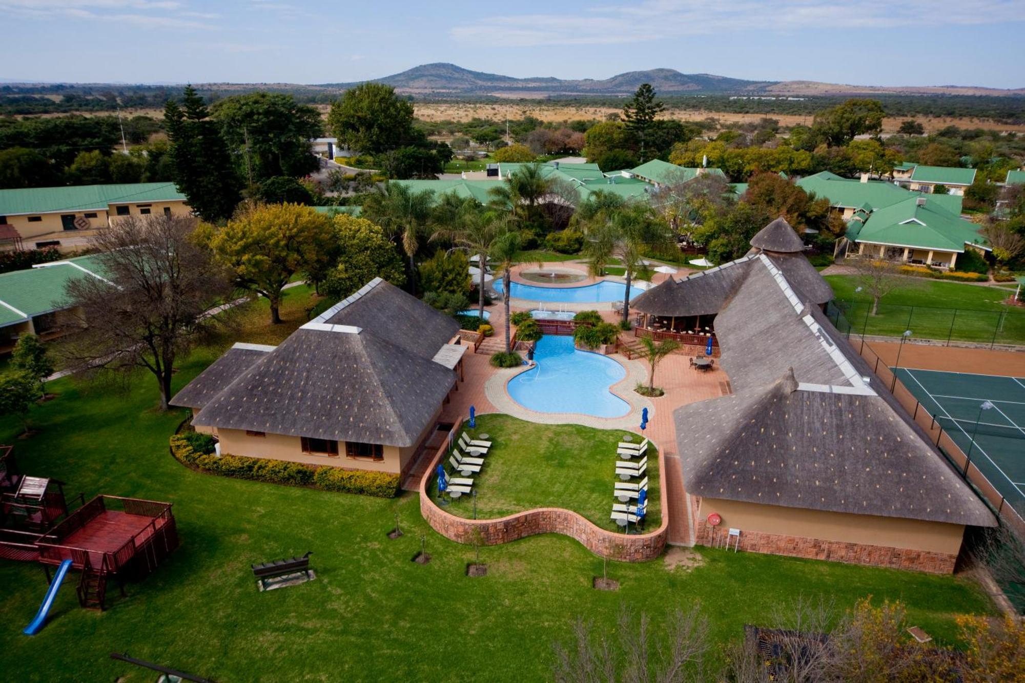 Protea Hotel By Marriott Polokwane Ranch Resort Exterior foto