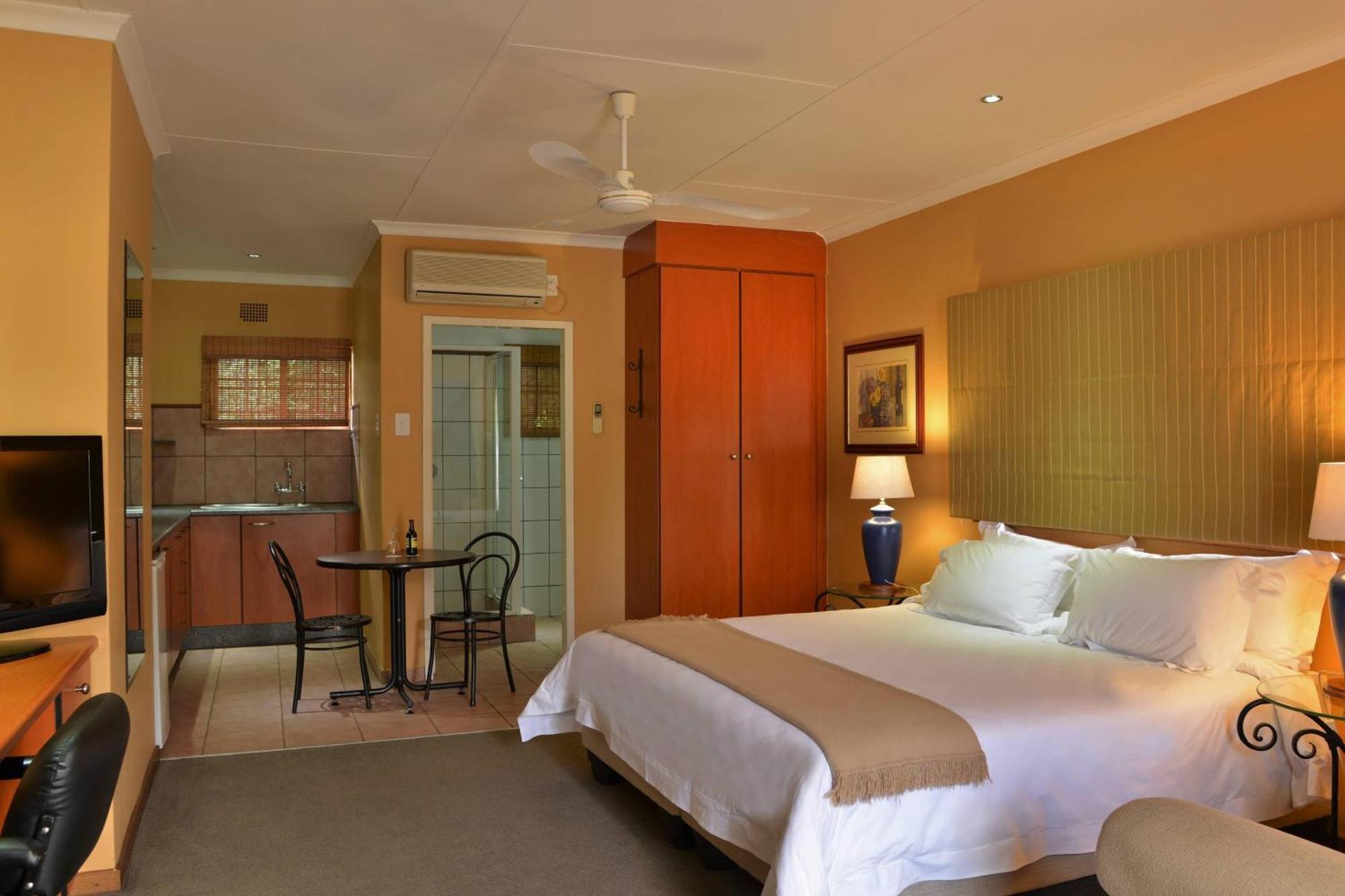 Protea Hotel By Marriott Polokwane Ranch Resort Exterior foto