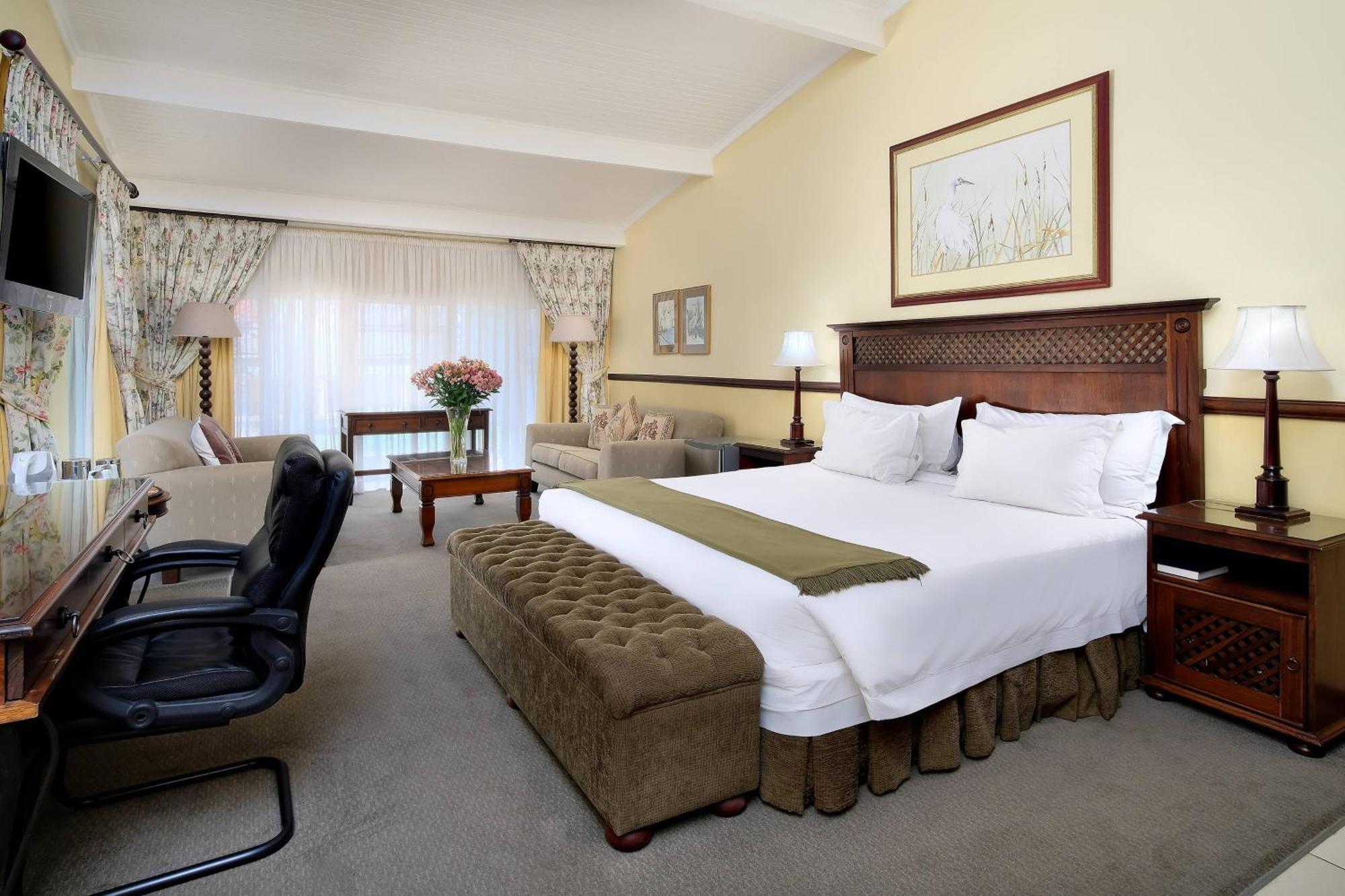 Protea Hotel By Marriott Polokwane Ranch Resort Exterior foto