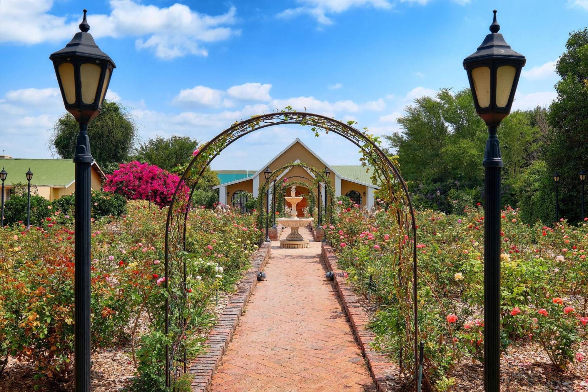 Protea Hotel By Marriott Polokwane Ranch Resort Exterior foto