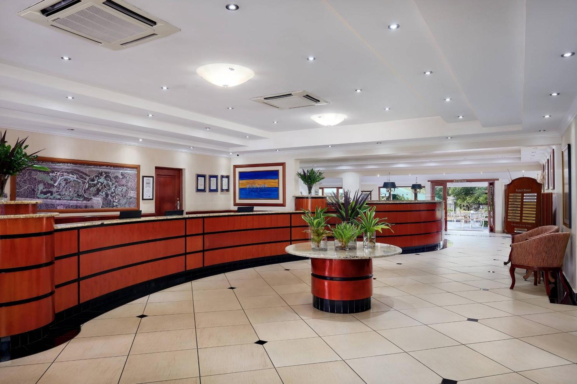 Protea Hotel By Marriott Polokwane Ranch Resort Exterior foto